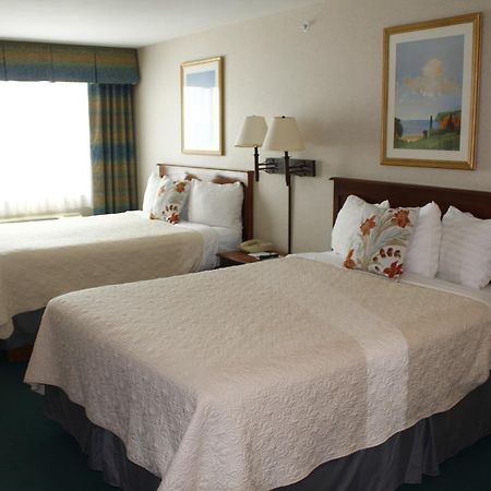 Baraga Lakeside Inn Extérieur photo